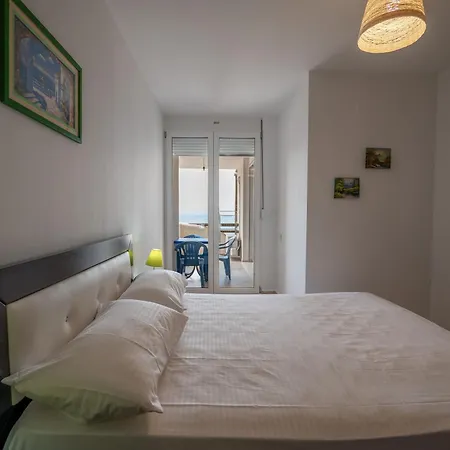 Apartment Marin Bougainville Apartament