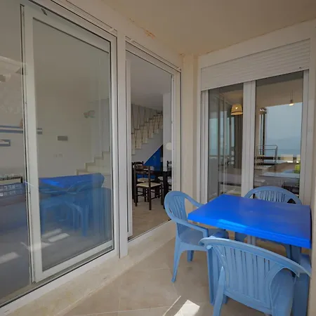 Marin Bougainville Apartament Apartment *