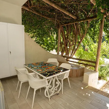 Apartment Marin Bougainville